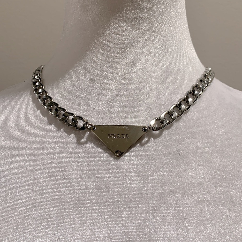 Prada Silver Chain with Logo Emblem - Picture 5 of 6